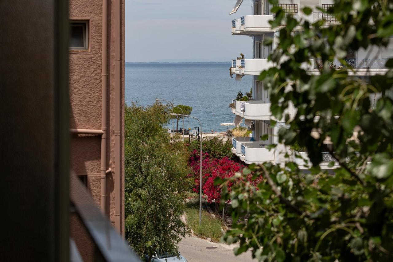 Delfini Hotel Patras Exteriör bild